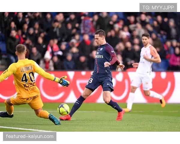 “深度分析：高压足球的代价——为何巴黎圣日耳曼的转换防守成为欧冠出局主因”